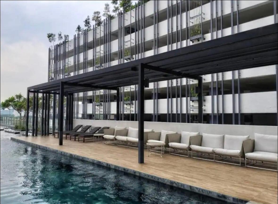 Pangsapuri Vivo 4 Pax 2 Bed *